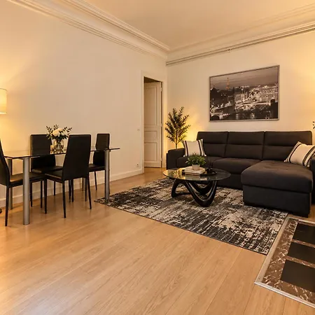 Champs Elysees 5 *